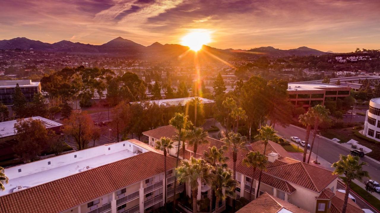 Radisson Hotel San Diego Rancho Bernardo Exterior foto